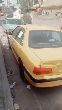 عندي هاي البيجو سيارة نظيفه موديل 15 مكفوله مكينه گير رقم بغداد اريد ف...