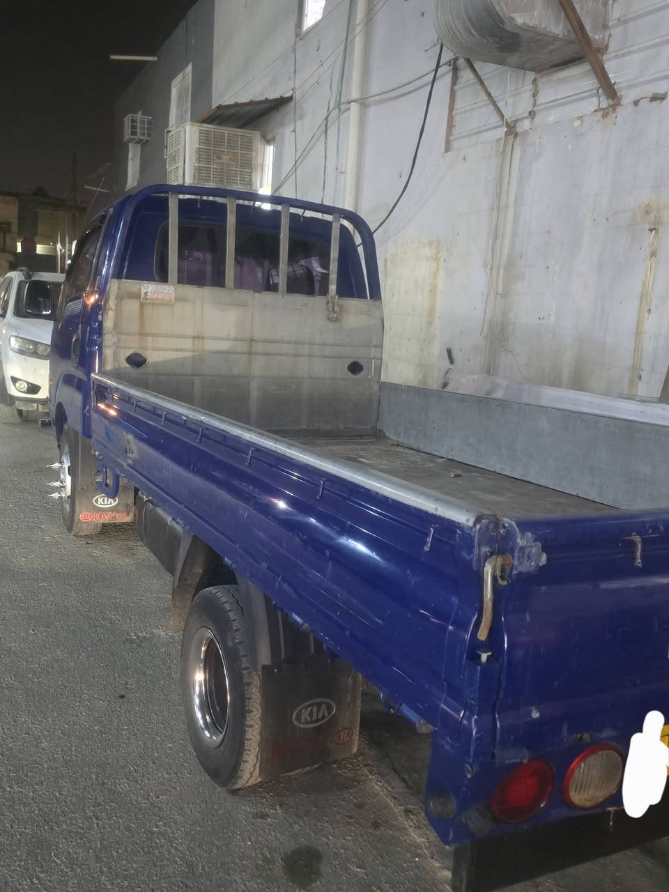 سلام عليكم
كيا فحل للبيع ٢٠١٤ 

ألسعر ٥٨ وبيه مجال حك الجية 
ملاحضة
سيارة بدون ارقام

المكان النجف 

أدوات سيارة جاهزة من كلشي مابيهة كل نقص 

للاستفسار ***********
