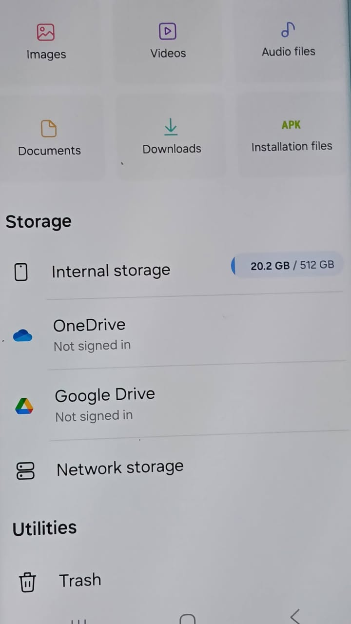 اس 22 الترا ذاكره 512 امريكي دبل سيم كارد السعر 450 بغداد الحسينيه الراشديه الرقم***********
