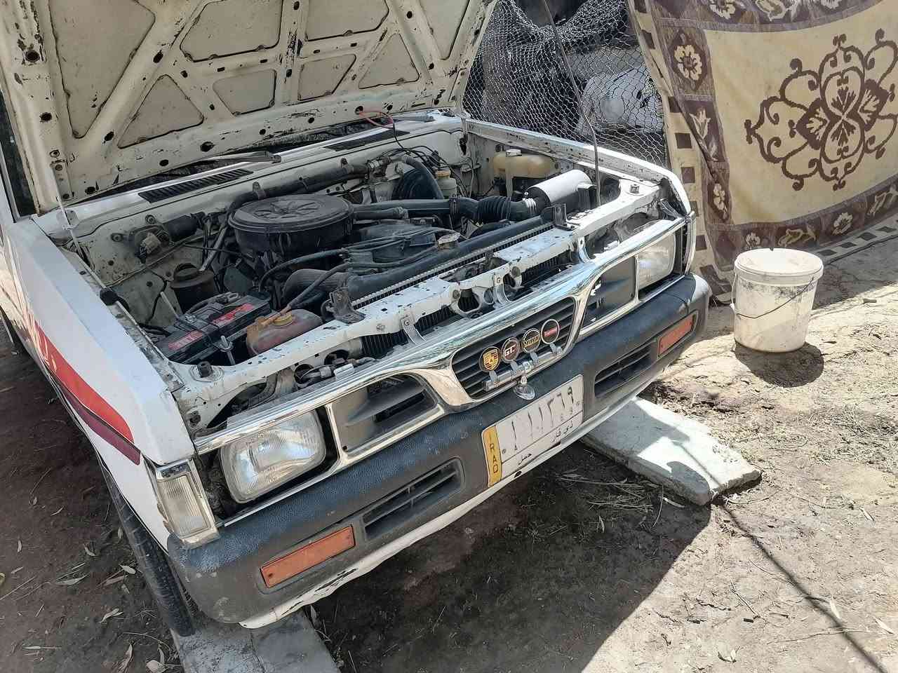 سلام عليكم ورحمة وبركاتة سياره نيسان للبيع موديل 1993رقم ذي قار مداور ثاني يوم سياره حلوه مال جناي كهربايات كاله شغاله مكينه وكير وشاصي مكفولات تخم تاير جديد غرفته جديده سياره مكفوله كفالة عامه المكان دوانيه قضاء عفك السعر خاص الرقم المبايل ***********ستفسار وخاص مفتوح
