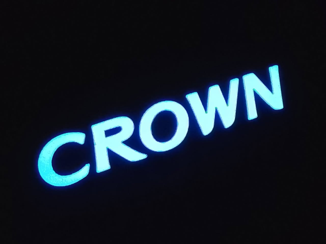 السلام عليكم ورحمه الله وبركاته
عتب ضوئيه اصليات تفصيخ حاويه 
وارد اليابان شرط الفحص لا كسر ولا
ايد زيرووووووو اناره لونه زركه اصليه 

***********
***********

موجود توصيل الجميع المحافظة العراق
