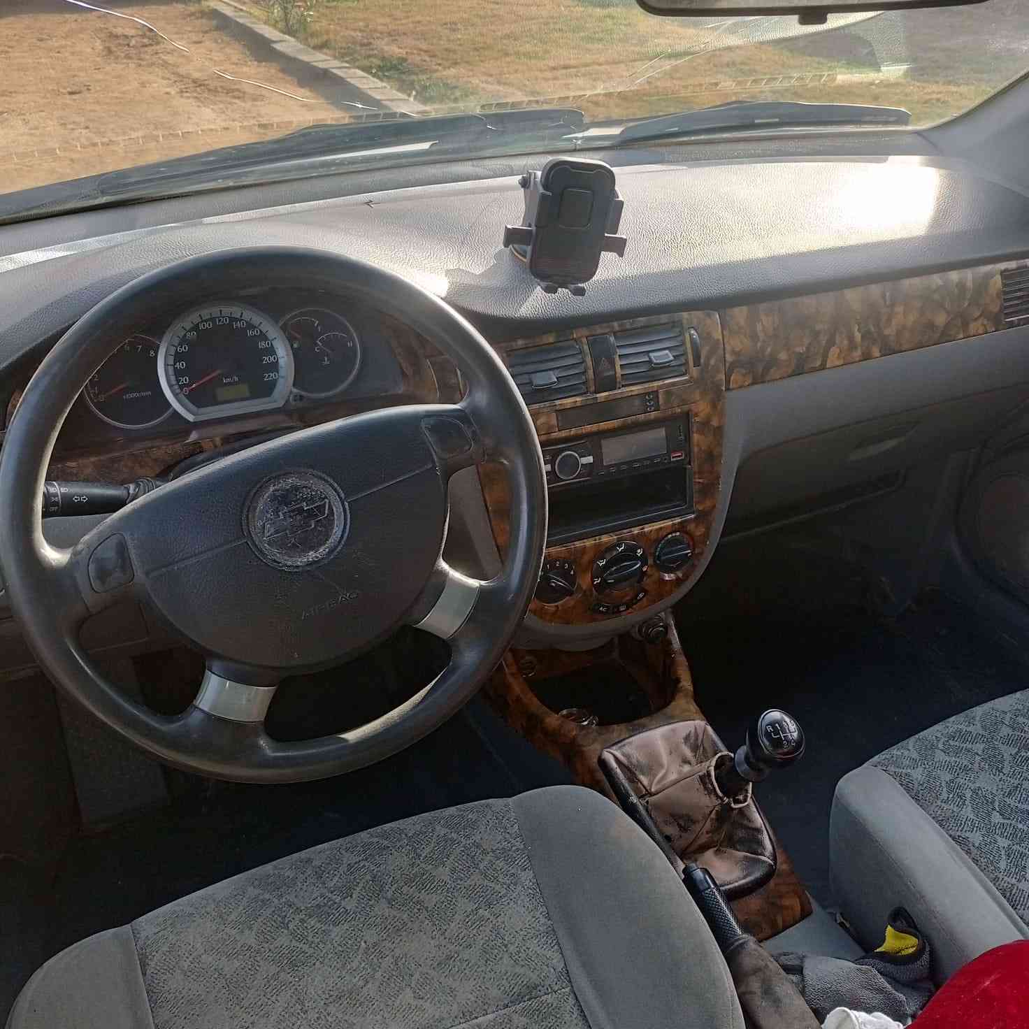 السلام عليكم
اوبترا 2004
مكينه وكير خير من الله 
سياره بلاديه 
كهربائيات كلها شغاله
سنويه باسمي ل2029
سياره حلوه وناعمه ومعروفه بل كير العادي قويه ومابيها عطلات السياره جاهزه تشغل وتطلع وين ميعجبك

ملاحظه:
فقط الكشر بيه خياس بلدوسات والهلال الجاملقات

السعر:47 وبيها مجال بسيط كلش 

الرقم:***********
