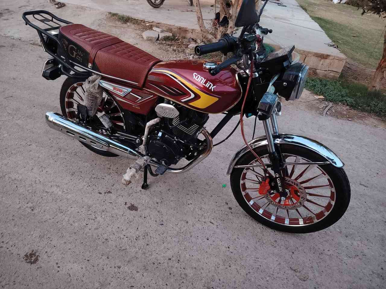 للبيع دراجة سيفان موديل ٢٥ دراجه جديدة ماشية الف بعده زيرو بصمه تشغيل عن بعد محرك مكفول كهربائيات كله فول اوراق كارتونيه ومنفيس فقط بدون كمرك مكان بغداد المدائن سلمان باك سعر ٨٧٥ وبيه مجال قليل للاستفسار *********** واتساب الموشراي لايتصل ولا يعلق لحد يكسر بحلال العالم
