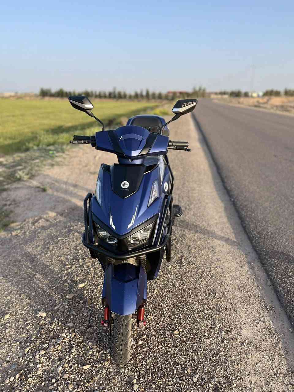 السلام عليكم دراجه شحن للبيع او مراوس شركة الفهد 6بطاريات ماشية (200kmفقط) مواصفاته مثبت سرعه نضام (R)ونضام (P) اربع سرعات كاملة مناقصه اي شي مراوس بدراجة بانزين شعندك نزل بالتعاليق واني أراسلك سعرها 980 الف وبيها مجال قليل مكاني الرمادي الصوفية شارع 40 رقم الهاتف ***********
