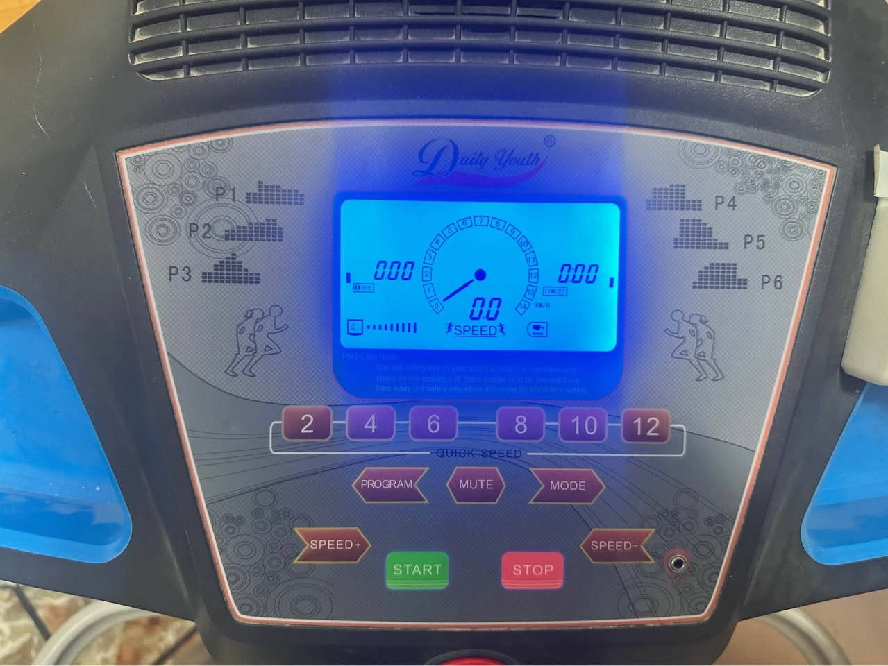 تحية طيبة للجميع
جهاز جري ماركة علي كساب 
جهاز نظيف وعلى أيدي 
يتحمل وزن ١٢٠-١٥٠
 قبل شهرين بدلت الة كارت ١٥٠ الف  وصيانة كاملة 
محتاج فلوس واريد ابيعة يشهد الله . الجهاز كلش قوي ونضيف 
السعر ٣٠٠ 
الي يحب يتواصل وياي من خلال الرقم
***********
او تراسلني على الفيس بوك عادي موجود كربلاء, العراق

