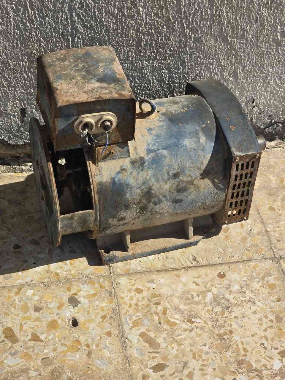 سلام عليكم مولد هندي شرط شغل عنوان ناصريه تقاطع سجن لاصلاحي ***********
