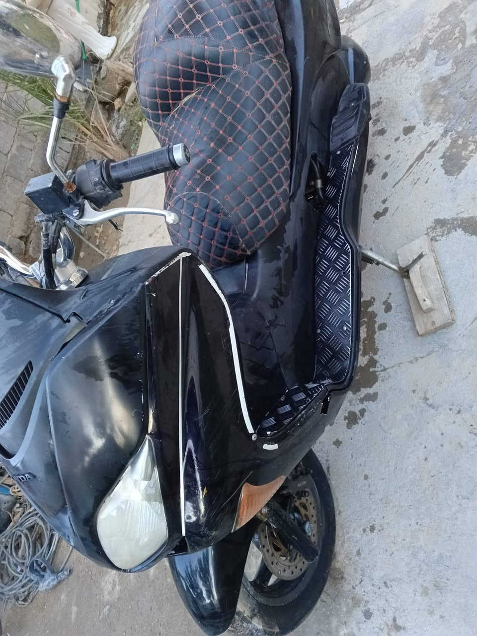 فورزة 08 مكينة ما مفتوحة شلعة ومعدل فول صالنصة رياضي دراجة خير من الله  اوراقها موجودة بس منگعة ومبينة الكتابة الدراجة حلوة بس كڤراتها 50 % يعني يرادلهن ترتيب مكاني بابل الكفل السعر 650 بي مجال جدا بسيط حگ الجية ‏‪***********
