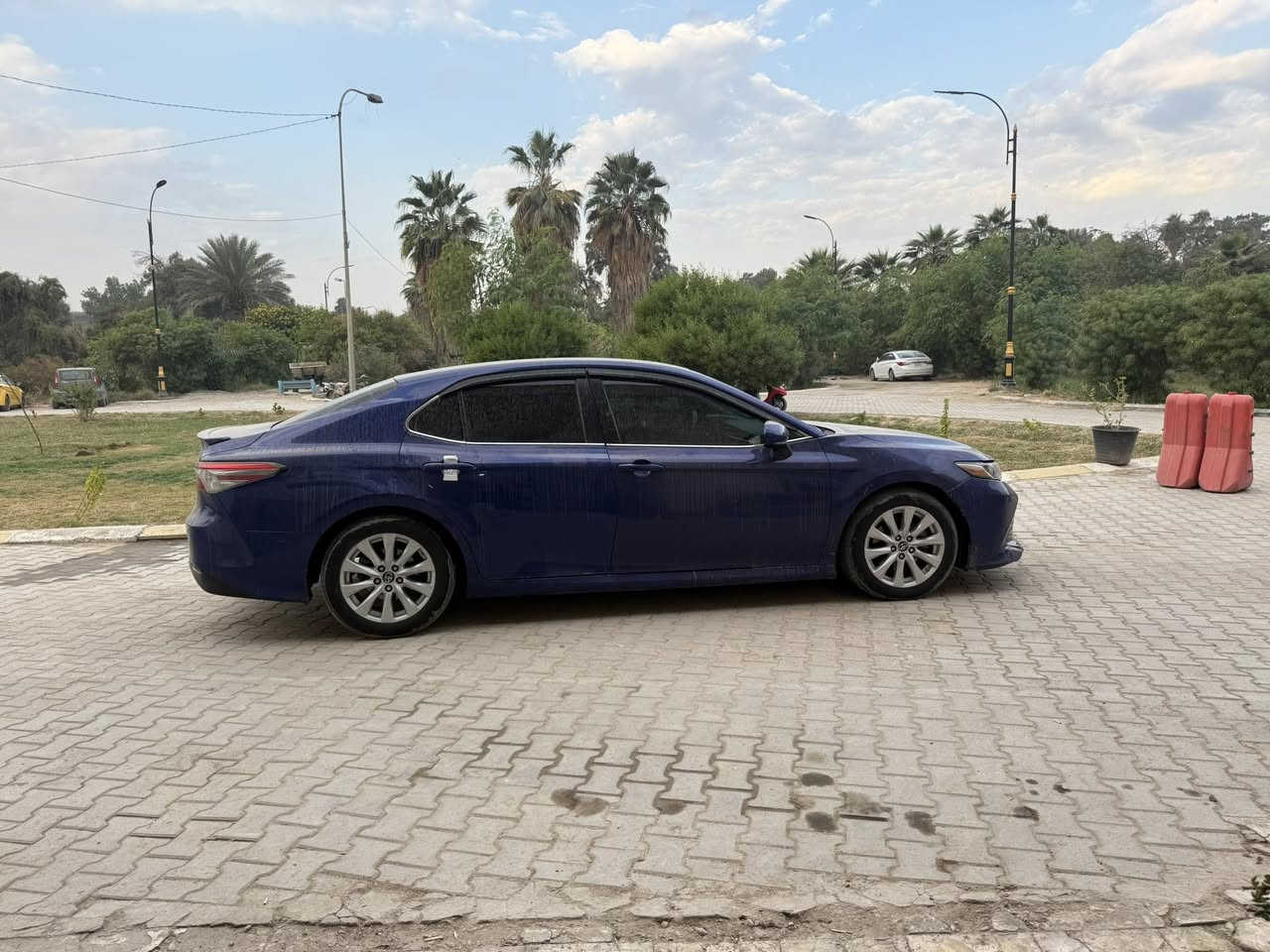 السلام عليكم كامري موديل 2018 ماشيه 88 حادث جاملغ وباب بدون ايرباك كير مكينه كفاله حداديه جديده رقم اربيل بسمي هزه جديده  مكاني الحله شارع60 للاستفسار ***********
