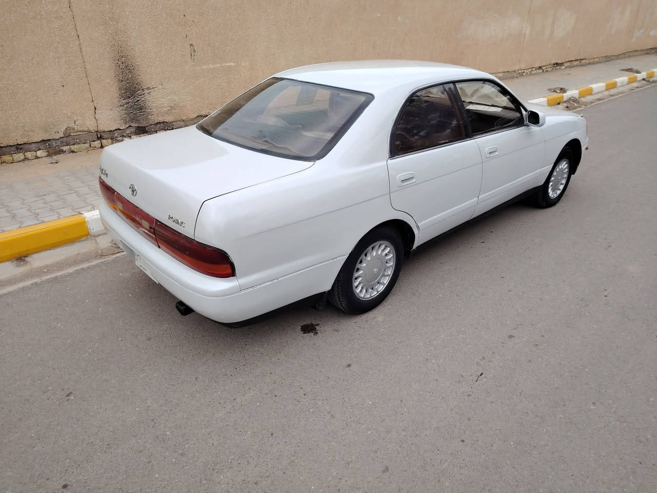 بطه كراون متصل موديل 93 سعرها بلاش
رقم بغداد مشروع وطني بأسمنه تحويل مباشر 

مكفوله من الكص والنقل جثه 

كهربائيات كلها جاهزه 

سنتر لوك 

وماكو هيج سعر 52$ وبيهاا مجال 

كير مكينه حداديه تخم تاير كفاله والسياره ناعمه كلش وخير من الله 

كير مكينه 2500 ديلوكو 

صبغه جديده جماليه بدون ضربه وبدون معجون وصبغه درجه اولى صابغها على ايدي اثر جراد 

السياره احلى من الصور بهواي والسياره ما تتقارن بل باقيات سياره حلوه وعارضها بسعر مناسب 

السعر 52$ وبيها مجال قليل 

العنوان واسط 

‭٠٧٨٧ ١١١ ٣٠٩٧
