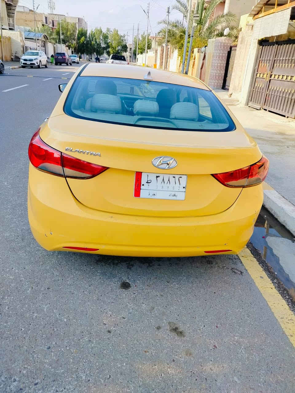 للبيع تكسي وارد أمريكي موديل 2012 للاستفسار على الرقم *********** السعر.  105 وبيه مجال
