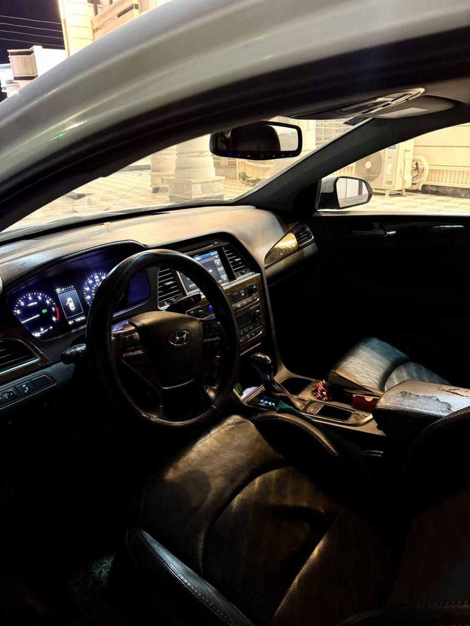 يالله السلام عليكم
للبيع سوناتا 2016 سبورت فول مواصفات✈️🔥

مواصفات السياره وارد امريكي

حادثها بنيد فقط بدون ايرباك بدون شاصي فقط بنيد 

سياره ماعده بنيد مكفوله كفاله عامه 

_____________

مكينه2400صاروخ🚀

تدفئه تبريد +ثلج تبريده

تدفئه كشنات اماميه

تحديد مسار

مثبت سرعه 

كشنات كهرباء

اشاير بالمري

تحكم استيرن جهتين 

تشغيل بصمه+بصمه ابواب

كير ٦نمر 

فتحه سقف

كهربائيات كله شغاله 

كامره خلفيه+شاشه كار بلي 

تخم تايرات صار شهر من بدلتهن 

وبيها بعد اهواي مواصفات خير من الله 

والسياره احلى من الصور بهواي 

حداديه 100/100 

رقم السياره بغداد بسمي 

 

رقم *********** والي تعجبه يشلع عيوني
