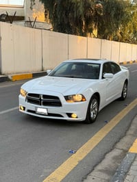 من رخصة ادارة الكروب عندي جارجر موديل 2012 وكاله العرصات   يعني خليجيه...