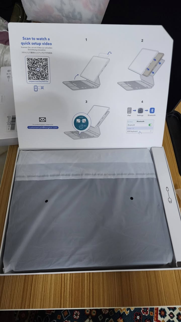 كيبورد لون اسود جديد لوك ما مفتوح من براند ESR المعتمدة من وكلاء وشركة Apple للايباد برو 13 بوصة M4 و M5 يجي قطعتين كيبورد + كفر للظهر مغناطيس قوي من كل الجهات
سعره 95 الف مع التوصيل محافظات علما ان الجديد في وكالة iCenter  ب 130 الف  
رقمي *********** بيه واتساب
