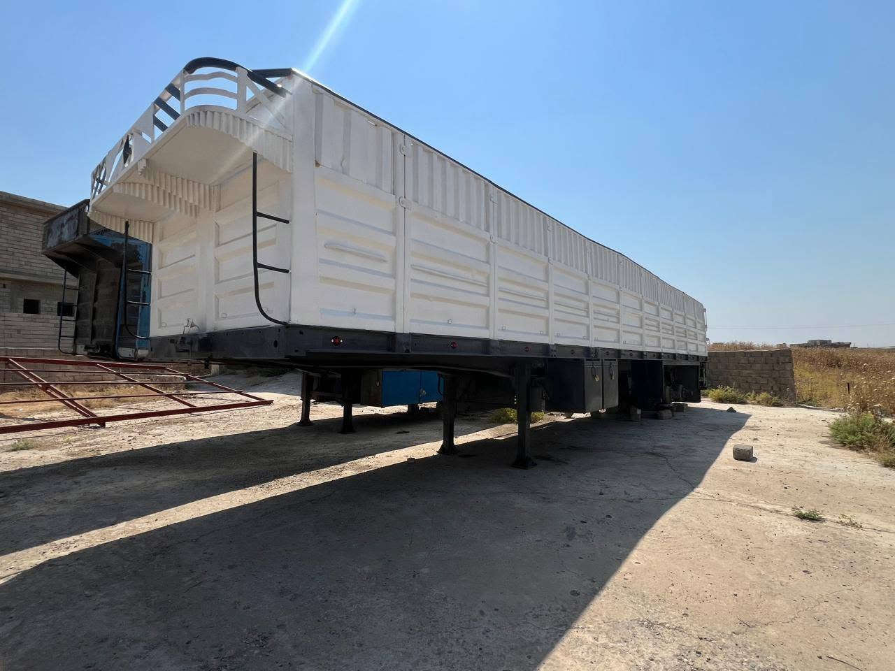 بودي ثلاث دناگير الطول13٫60 متر كهربائيات و هواء كامل بدون ويل بدون تاير 
السعر 90 
مكاني الموصل 
***********
***********

