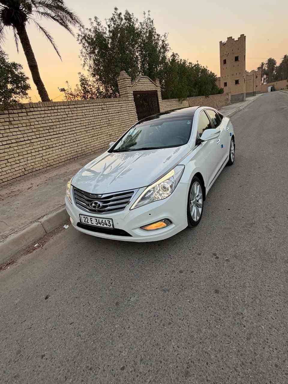 السلام عليكم ورحمة الله وبركاته ..........اللا عشاق جديد ول نضيف فقط.........
هونداي ازيره  خليجي موديل 2014 خليجي موصفات Vip فول الفول اعله فئه ...؟رقم اربيل   جديد هزه وسنويه تحويل جديد الحد ال 2030 
وكاله تحويل اني حاضر ........
 مكينه 6 سلندر  كفاله  لا تنقيص ولا تبخير 
سياره كفاله عامه  شرط سونار سياره جاهزه من مكينه وكير وحداديه وتخم تاير تبريد غرفه جديده الف ماذب عليه  
سياره نضافته 💯 بل 💯 جكد ما توقع نضيفه وجاهزه 
موصفات السياره
بجم كله زنون  
بصمه ابواب وتشغيل 
بانوراما طكتين 
كشنات جلد 
تدفئه تبريد كشنات 
قطعتين تبريد 
تحكم كشنات منفصل بل ابواب 
شاشه كبيره بلادي 
تحكم  بيانو 
هند بريك بصمه 
برده خلفيه كهربائيه 
بردات جانبيه خلفيه 
مري شفط نظام ترحيب 
عنده تقرب ناره داخليه 
فتح صندوق ذكي 
تحكم جام اتو ......
لدات امامي خلفي وبلو جكتور لد ..................................
لايت زنون عالي ناصي 
حساس امامي خلفي 
تحكم ستيرن كهربائي 
سترين كرهبائي + ذكي 
كشن ذكي 
نظام اصوات انفنتي 
لد مري جانبي 
اناره داخليه بلادي 
مري قلاب 
زراكات اماميه 
جرس بل 120 
حساس خلفي امامي 
يدات نيكل إشارات ترحيب جانبي ..........................
دمام خلفي كولتي عالي 
دبل كزوو خلفي 
ويل كب 19 كرؤم......
سياره جديده بمعنه الكلمه 
----------------------------------------------------------------------------
السعر  135 وبيه مجال كلش بسيط  .....مكان سياره بابل  
-------------------------‏‪--------------‏‪
‏‪***********‬‏
‏‪***********‬‏
-----------------------------------------

