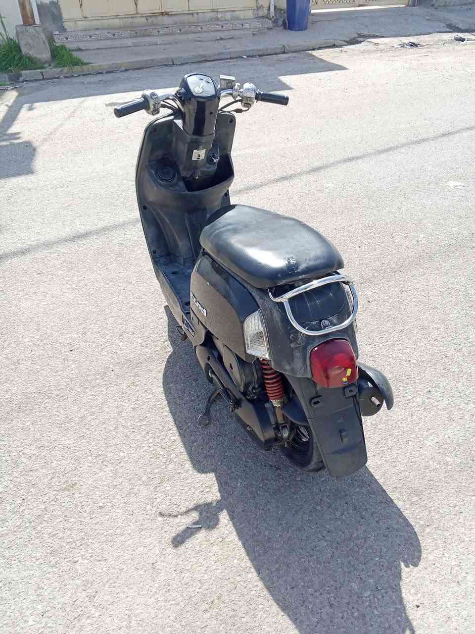 السلام عليكم درجة ماكس بوليس بوشة 49درجة كاملة كهربائيّات كل شغال دراجة بلادية دراجة ماناقصهة اي شي دراجة سلف هندر كل شغال شلعة ومعدل فول مكينة خير من الله دراجة مال جناي تزويد دبلات مكان ديالى بعقوبة التحرير ***********سعر 575بيهة مجال
