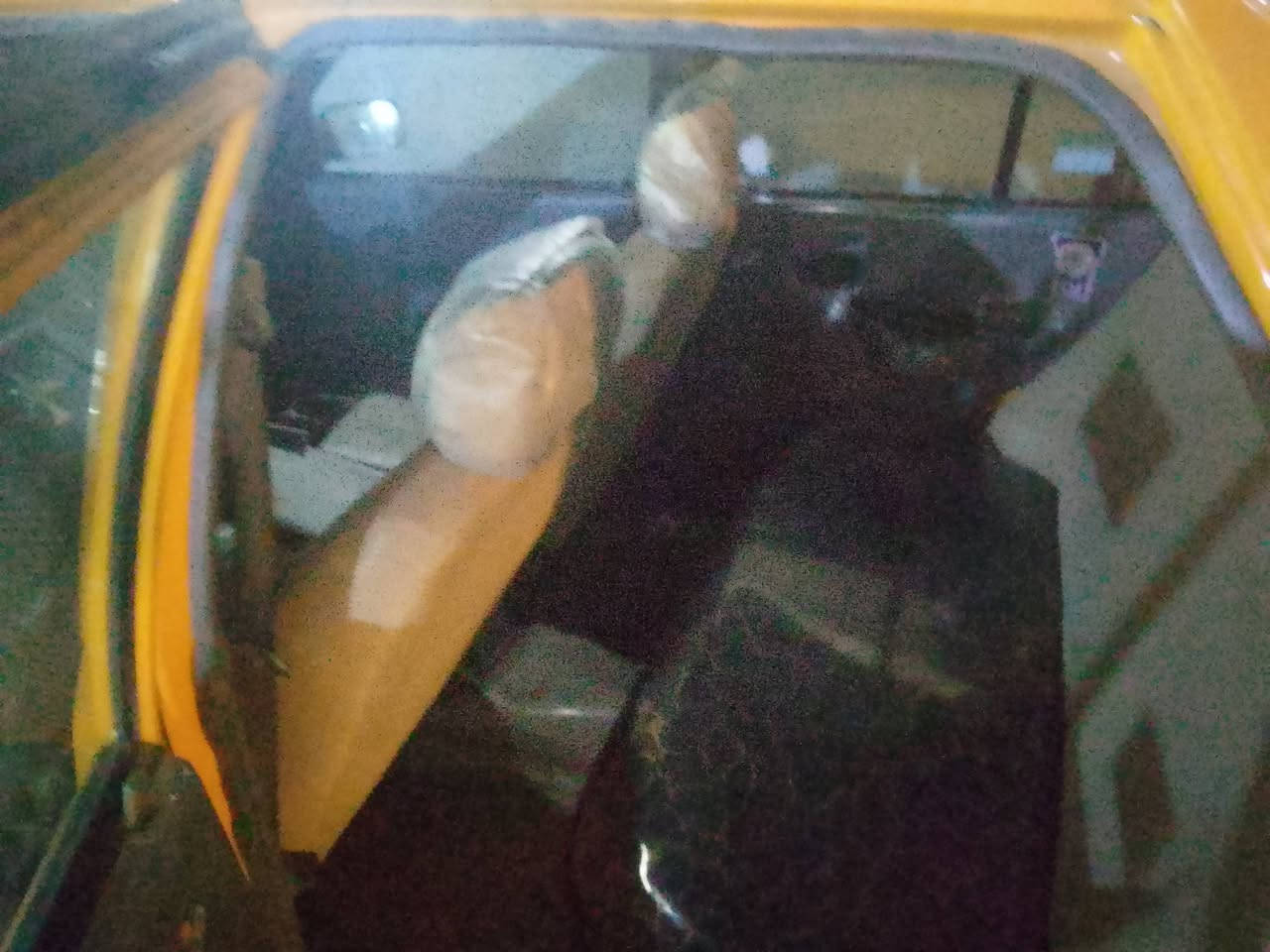 لبيع موديل 2018 لا ضربه لا صبغ مكفوله خير من الله كله جديد تبريد صدر كهربائيات كله شغاله تخم تاير جديد سعر 47مكان بغداد الحريه *********** ..
