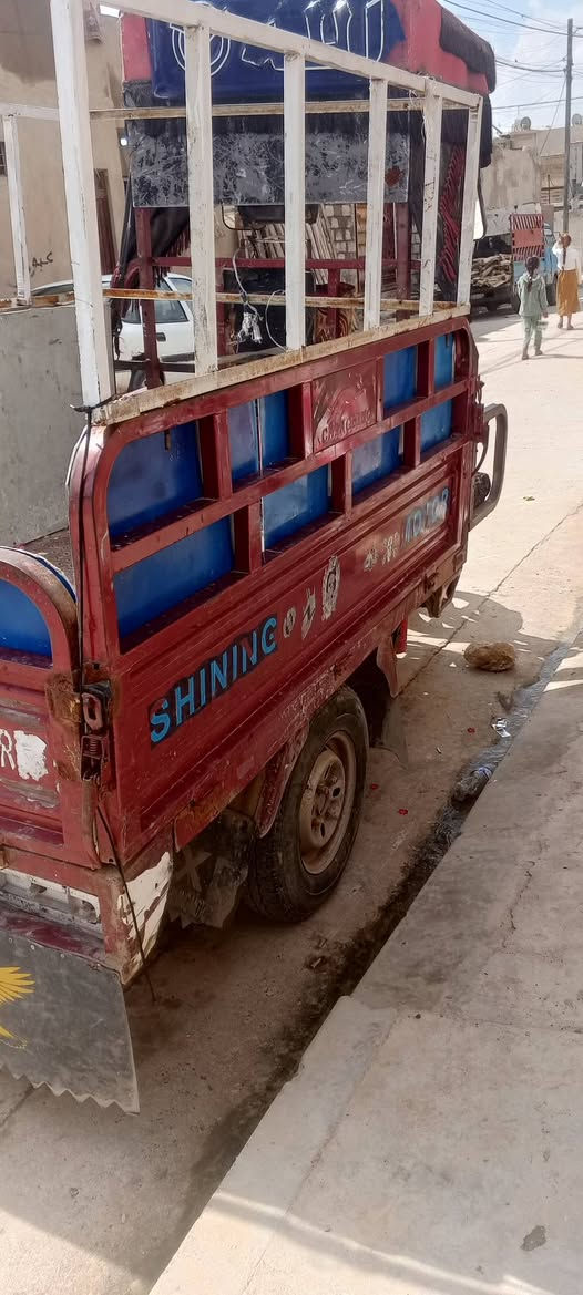 متاح ستوتا مديل 19 محرك 25 صرالو شهرين من طبكو   ستوتا متروك وصراله شهر منفيس همين  مكاني الموصل سعر مليون 300وبيها مجال


**إذا كنت صاحب هذا الإعلان وتريد حذفه لأي سبب، رجاءا أرسل رسالة إلى الدعم الفني**