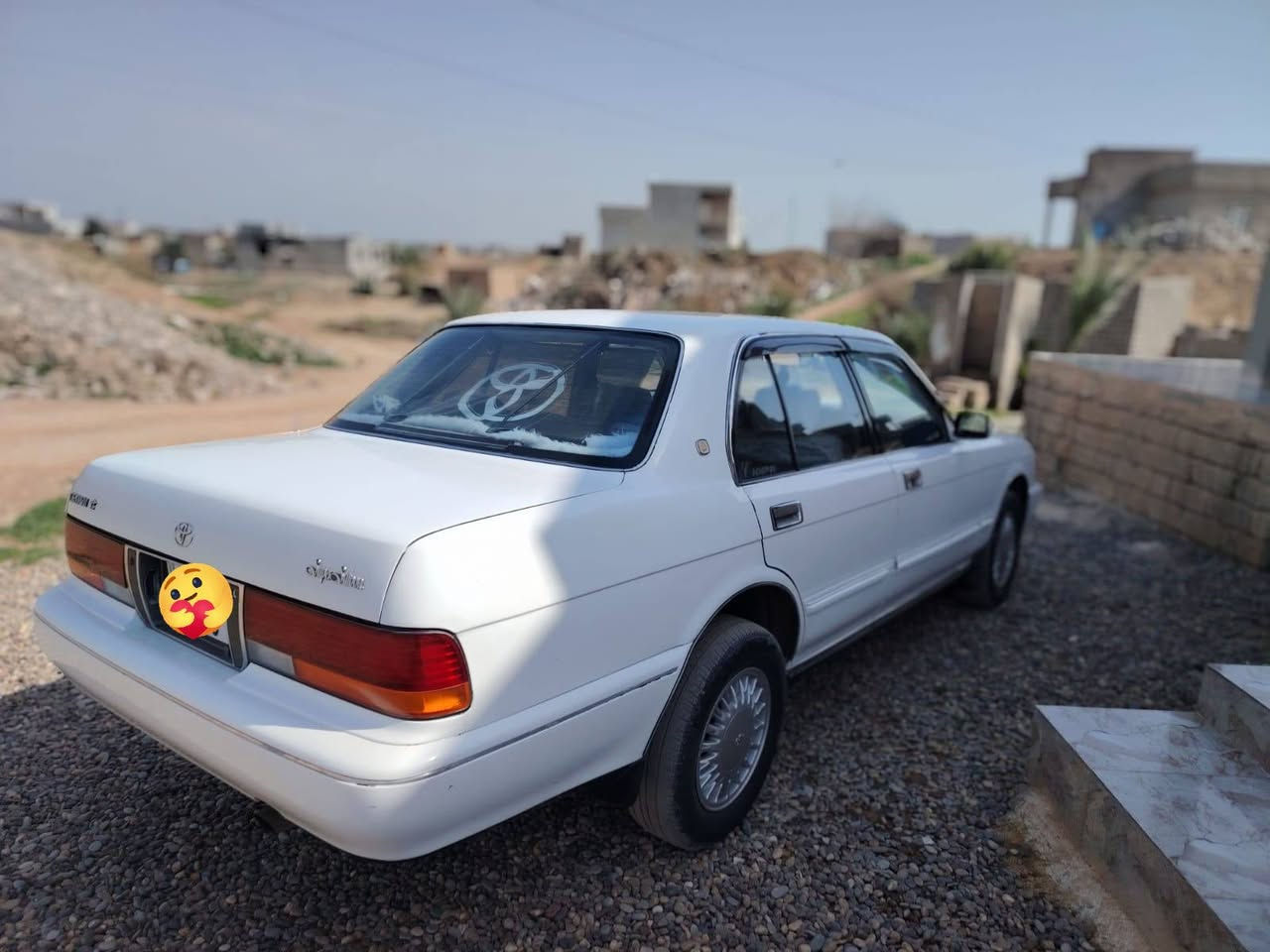 السلام عليكم
سيارة ارنب يسار اصلي لون ابيض 

رقم صلاح الدين دولي  بإسمي شرط

كير محرك صدر خير من الله

تايرات جدد
سنتر لوك  

تدفئة

تبريد ثلج

مراوس 
سوناتا  او ازيرا 

المكان الشرقاط قرية السويدان

اتصل وتدلل ***********
