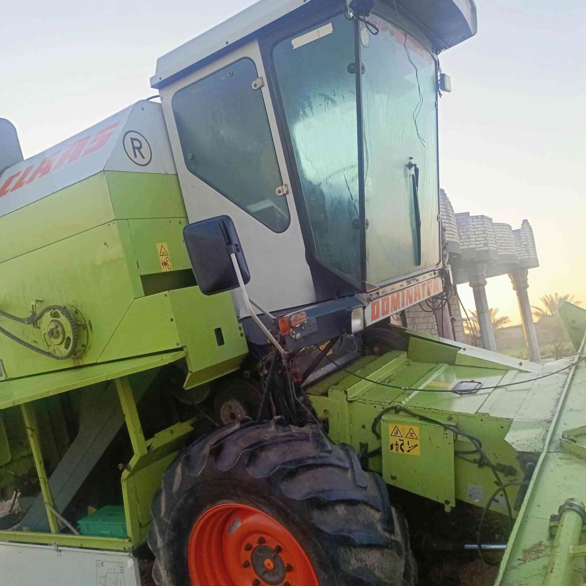 حاصده ٩٩للبيع منفيز رقم نجف مكانها بغداد استفسار 
***********
