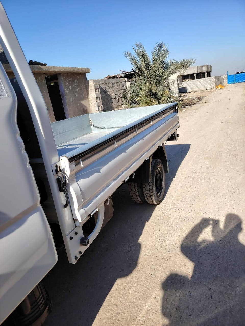 السلام عليكم كيا للبيع موديل 2025 مقفول الكفاله العامه ماشيه 7000 السعر173 بيها مجال العنوان بغداد قرب بسمايه ***********
