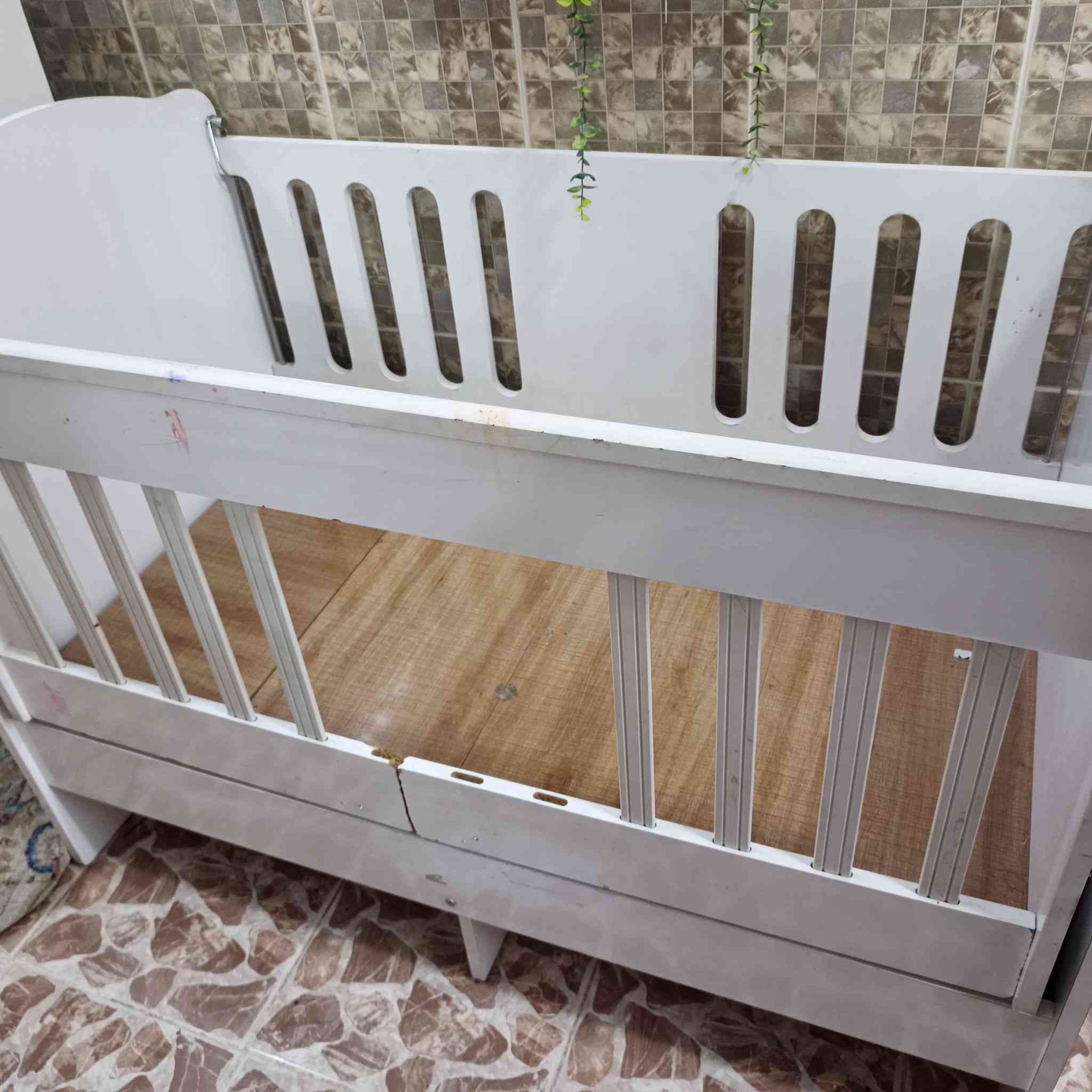 السلام عليكم اخوان سرير اطفال نظيف للبيع  أريده ٢٥ نهايته


**إذا كنت صاحب هذا الإعلان وتريد حذفه لأي سبب، رجاءا أرسل رسالة إلى الدعم الفني**