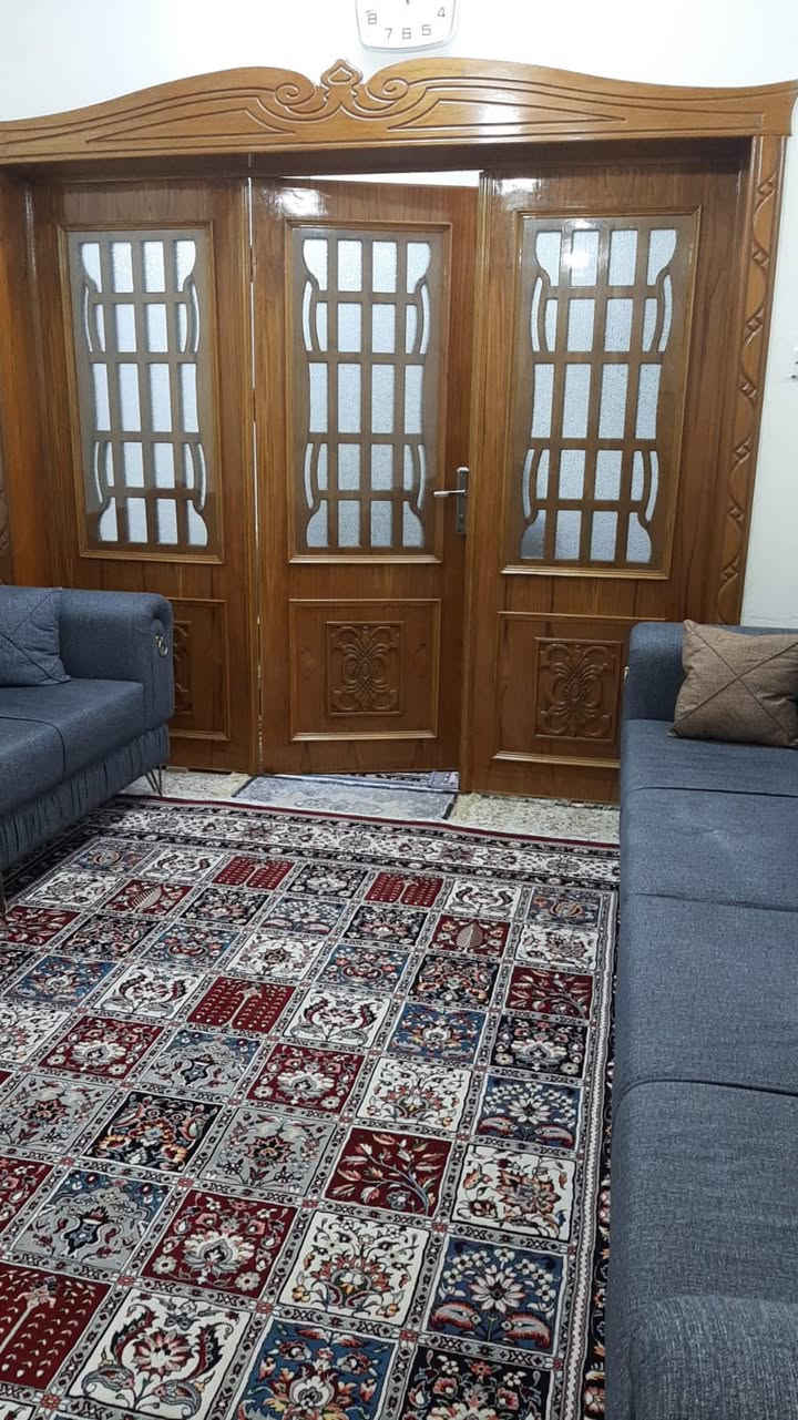 للبيع بيت ١٠٠ متر طابقين في ملحق القادسيه الاستفسار اكثر على ***********
