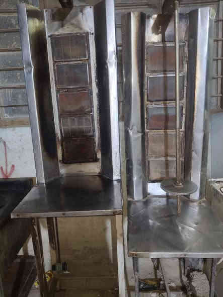 الديوانية قضاء الشاميه
السلام عليكم غراظ مطعم كامل 
كلهن بمليون و750وبيهن مجال 
مكاني الديوانية قضاء الشاميه 
***********
