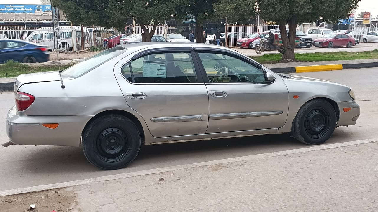 سلام عليكم بيع مستعجل نيسان مديل 2004
رقم بغداد نكليزي هزه ماساقطه  
سياره مكينه كير بلاد مكينه بيه تبخير بسيط بدون تنقيص
شاشه كامره  جاهزه السياره ومناسبه سعر 48 وبيه محال حك جيه  ترهم مراوس اوبترا افيو اتو  ***********
مكان كربلاء طويريج
