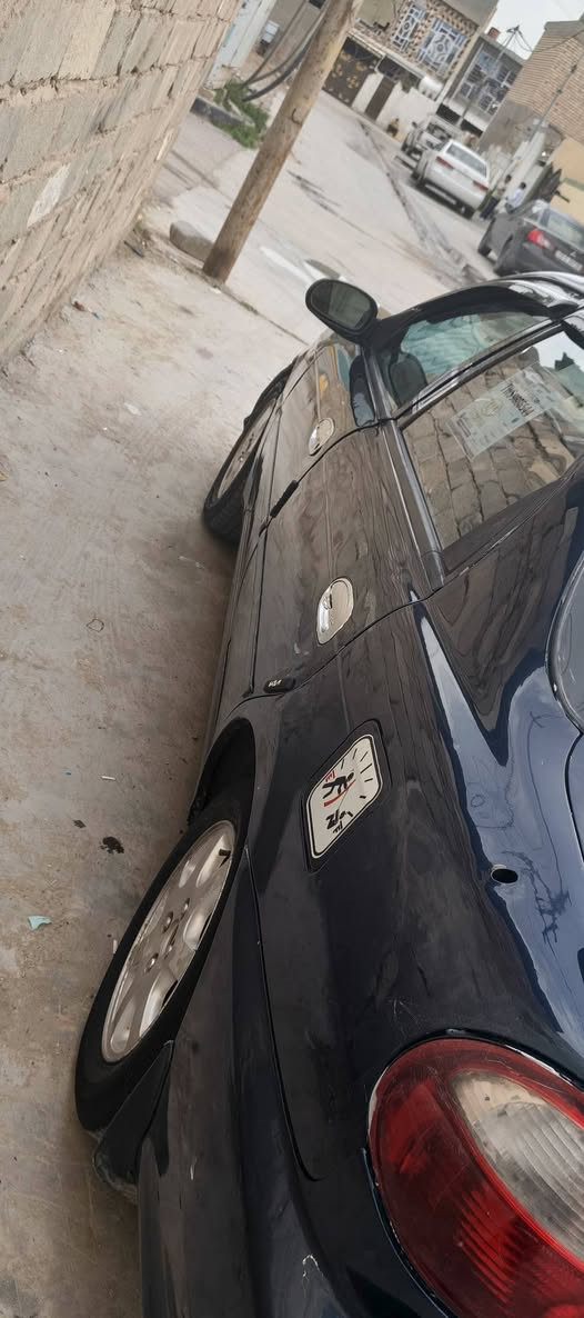 واسط 
كيه سيفيه موديل 2000 رقم بغداد السعر 29 وبيه مجال ***********
