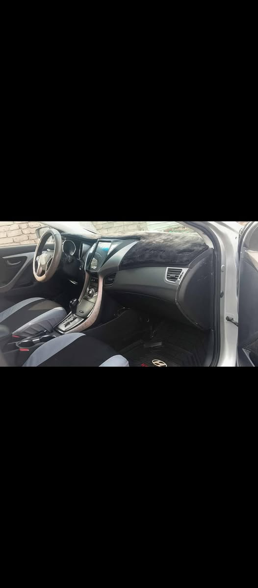 السلام عليكم سياره للبيع النترا موديل 2014جاهزه من كلشي مكينه اوكير حداديه تبريد جاهز من كلشي السيارة ادوات بيه ارقام اوسنويه إصليات السعر 46اوبيه مجال العنوان الناصريه لاتصال على الرقم ***********
