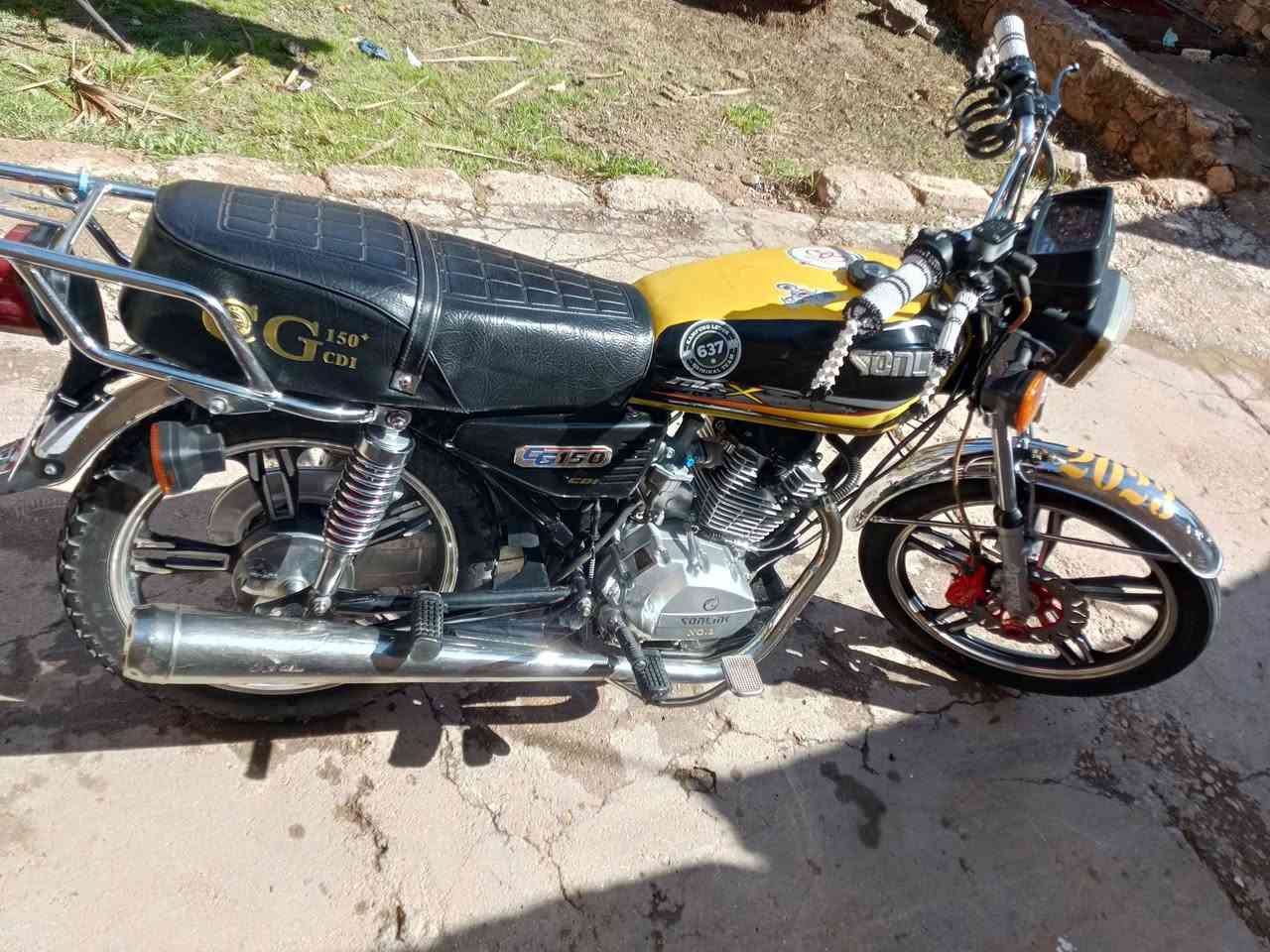 السلام عليكم ورحمه الله وبركاته عندي دراجه للبيع موديل 2023 إيران دراجه  صافيه  ما ناقص اي شي السعر على  الخاص فقط *********** ///
