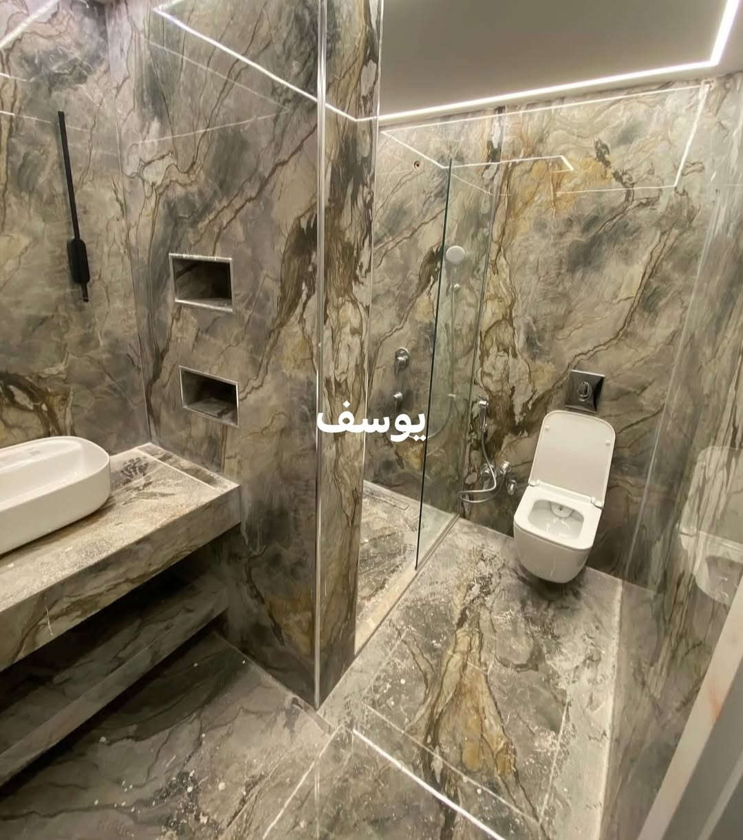 اوسطه سيراميك ومرمر  جاهزين نستلم اي عمل واسعار مناسبه 
للتواصل وااتساب *********** نعمل داخل اربيل فقط
