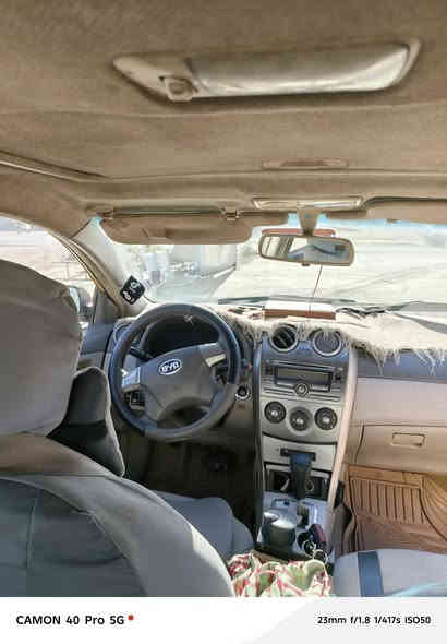 بي وايدي 2013 g3 كير ومحرك بلادي لاتنقيص ولاتبخير تبريد تدفه كهربائيات كلهه شغاله سيار جاهزه وحلوه رقم بغداد الماني سنويه عظم عاج. بس نافذه السعر 33
