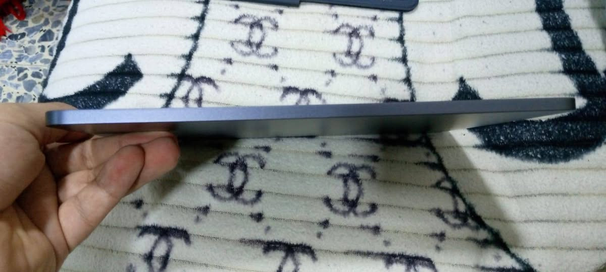 سلام عليكم جديد وصل شراء موجود السعر 753الف محال بسيط مامستعجل اني عليه شرط الفحص اي مكان بالك ،،، توصيل متوفر لكل المحافظات،، مكاني النجف الاشرف 
Xiaomi Pad 7S Pro ,  
الشاشة: 12.5 إنش LCD بدقة 3.2K
معدل التحديث: 144Hz
المعالج: Xiaomi XRING O1 (3nm)
كرت الرسوميات: Immortalis-G925 MC16
الرام: 12GB
التخزين: 512GB UFS 4.1
الكاميرا الخلفية: 50MP
الكاميرا الأمامية: 32MP
البطارية: 10610mAh
الشحن السريع: 67W
الصوت: 6 سماعات Dolby Atmos


**إذا كنت صاحب هذا الإعلان وتريد حذفه لأي سبب، رجاءا أرسل رسالة إلى الدعم الفني**
