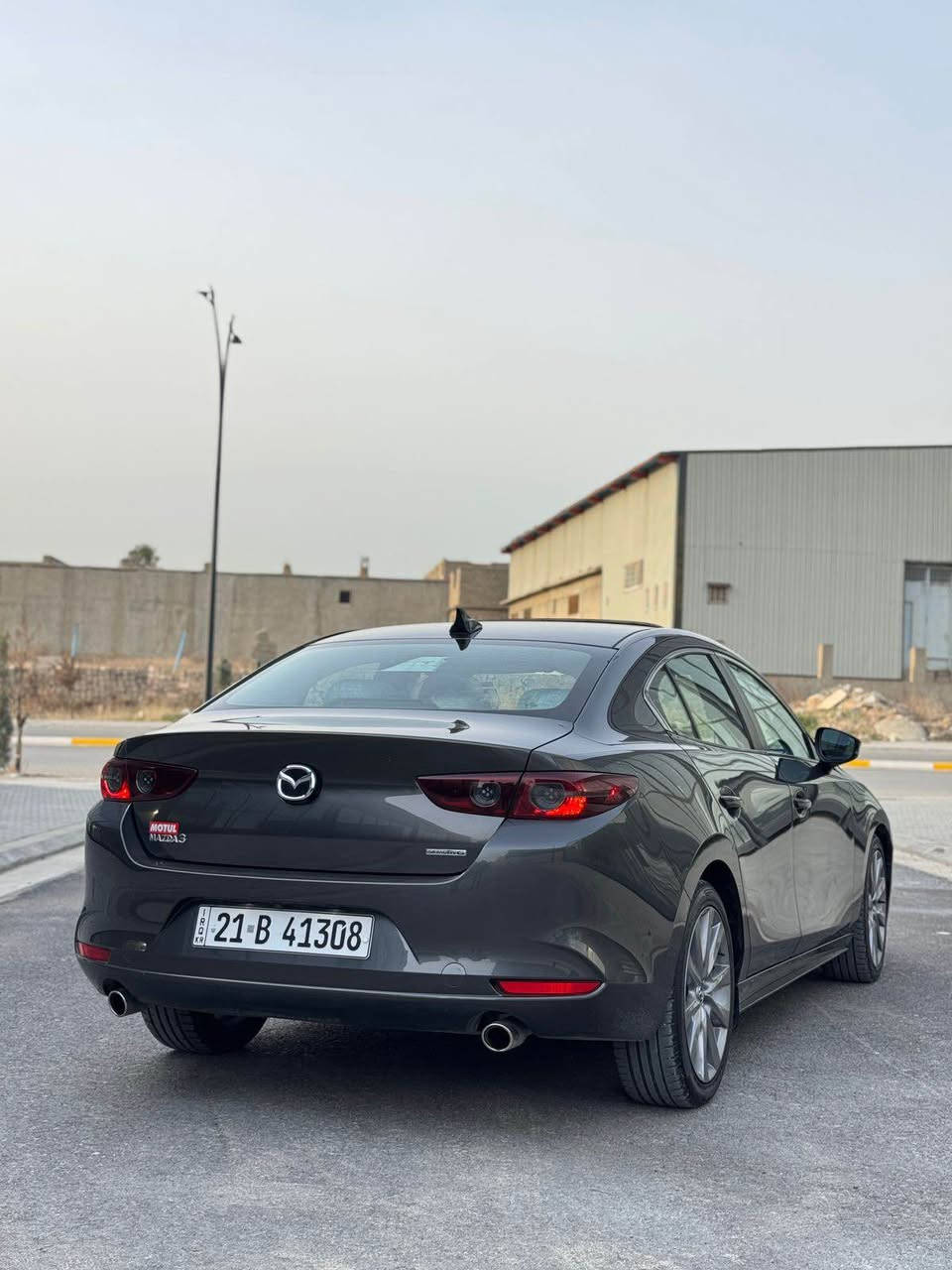 Mazda 3 prefferd 2.5 All wheel drive   model 
2021
کلین تایتڵ
‎مەکینە ٢.٥ بێ تۆربۆ 
model 2021
 
‎ ڕەنگی نەوتی ٥٩٠٠٠ کیلۆمەتر ڕۆشتووە

 مواسەفات
‎سلاید  
کوشن هیتەر
‎کوشن خەزن 
‎ڕادار ئۆتۆ ستۆپ 
‎ڕاداری خەتی جادە 
‎ڕاداری ناو چەی کوێر 
‎فلچەی جام قەترە 
‎چوار جام فول ئۆتۆ
‎ئۆتۆ هۆڵد 
‎حاسە
‎برێک بەسمە
‎بەسمە 
‎دەرگا بەسمە 
‎لایت فول لید 
‎فڵچە ئۆتۆ لەگەڵ باران خێراو خاو ئەبێتەوە
‎کوشن جڵدی کرێمی
‎کامێرا
‎تەبرید دوو بەش
‎کار پلەی 
‎ئەندرۆید پلەی

‎زۆر مواسەفاتی تر 

 

بێ بۆیاخە دەعامیەکانیشی بەشەرت بۆیاخی نیە نمونەیە لە جوانی شوختیشی نیە جگە لە پەلەیەک کارت بە نوکی بۆنیتەکەیەوە شایەنی باس نیە ،تەنها ئێرباگ سوکان وداشبڵ شەریکەی بۆ دانراوەتەوە ،کارابایات گێڕ مەکینە هەموو شتێکی بەشەرت یەک دینار مەسرەفی نیە،ساڵ و نیوێکە لای خۆمە بەنزینی محسن و ڕۆنی مۆتڵ نەبێت تێم نەکردووە سەنەوی تاکو ٢٠٢٩ تازەیە، هەموو شتێکیم نوسیوە ئەگەر موشتەریت تیلکە لە خزمەتا ئەبم
***********

سعر:148$ مەجال السليمانية, العراق
