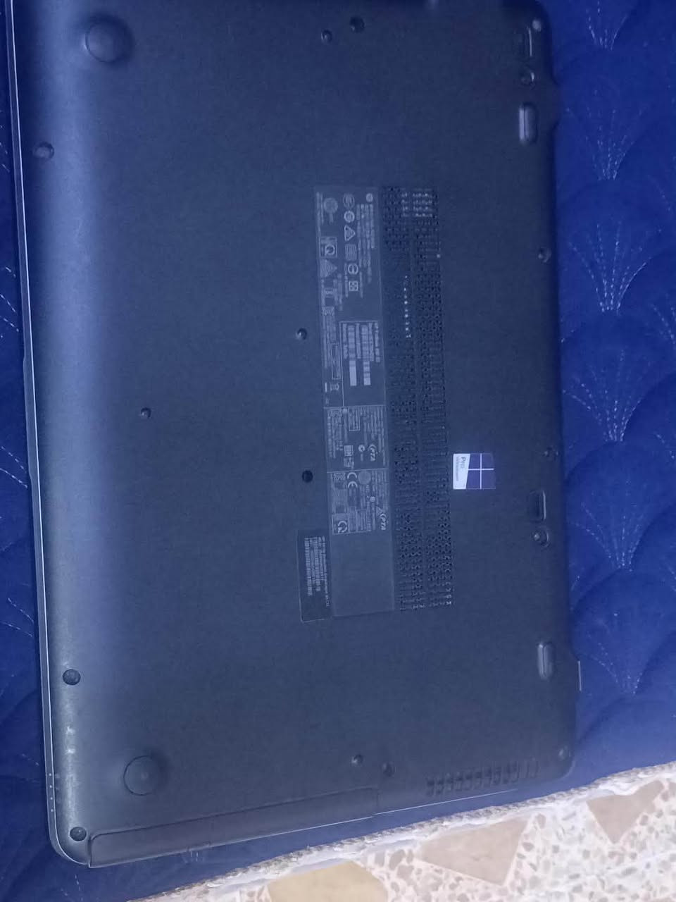 المواصفات:
* 💠 الموديل: HP ProBook 650 G2
* 🧠 المعالج: Intel Core i7-6600U (الجيل السادس)
* ⚡ سرعة المعالج: 2.60GHz وتصل إلى 3.40GHz مع Turbo Boost
* 🎮 كرت الشاشة: 2GB منفصل (مع وجود كرت Intel HD 520 مدمج)*
* 🧩 الرام: 16GB DDR4
* 💾 التخزين: SSD سعة 512GB 
* 🖥️ الشاشة: 15.6 بوصة
* 🪟 النظام: Windows 11 إصدار 64-bit
السعر ٢٥٠ الف 
مكاني الموصل


**إذا كنت صاحب هذا الإعلان وتريد حذفه لأي سبب، رجاءا أرسل رسالة إلى الدعم الفني**