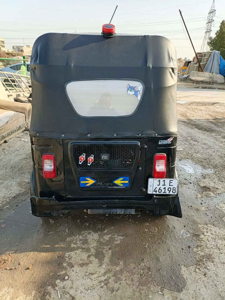 تكتك لبيع موديل 22شهر 11
رقم بغداد بسمي 
بيها صبغ بصفحه 
السعر 6900
العنوان بغداد حي جهاد
رقم الهاتف ***********
