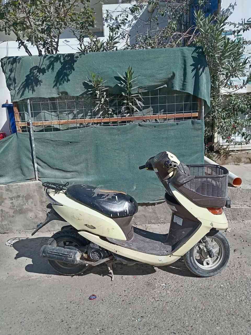 ابو اسله شغال سلف ودفره للبيع سعر 225 وبي مجال اتجيك اذه عجبك بي مجال ***********
