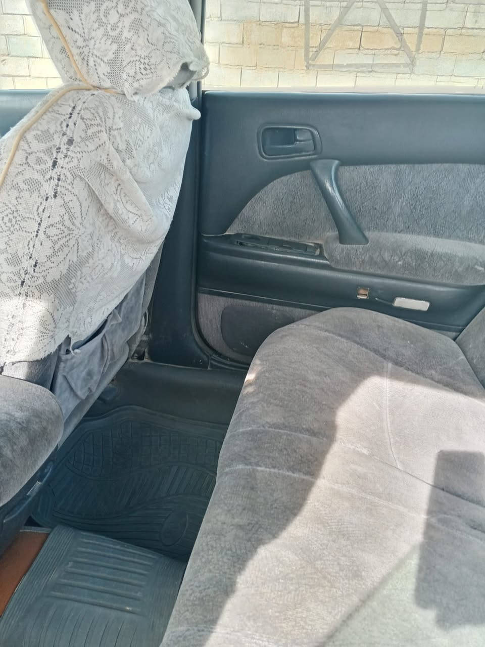 السلام عليكم سياره بطه موديل ٩٣منتصل رقم بصره بسمي سنويه ٢٠٣٠مجدده كفاله عامه مكان السياره بصره ابو الخصيب 
سعر ٦٥ وبيه مجال 
***********
