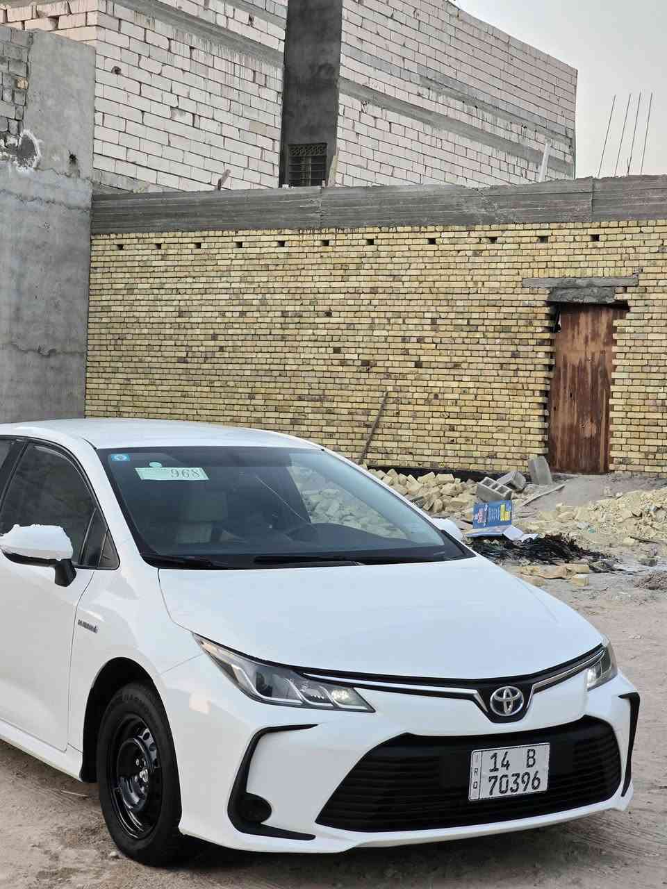 السلام عليكم كورلا هايبرد خليجي اصل مو صيني موديل 2023 بسمي عنوان بصره للستفسار اتصل او واتساب ***********
