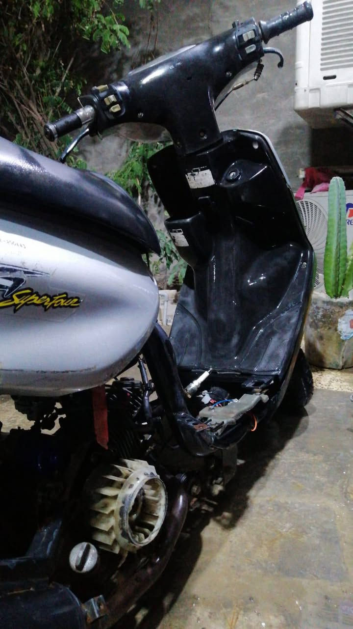 سلام عليكم ماكس 120
للبيع دراجه خير من الله تعال افحص وشايف الف خير السعر 300 

***********
