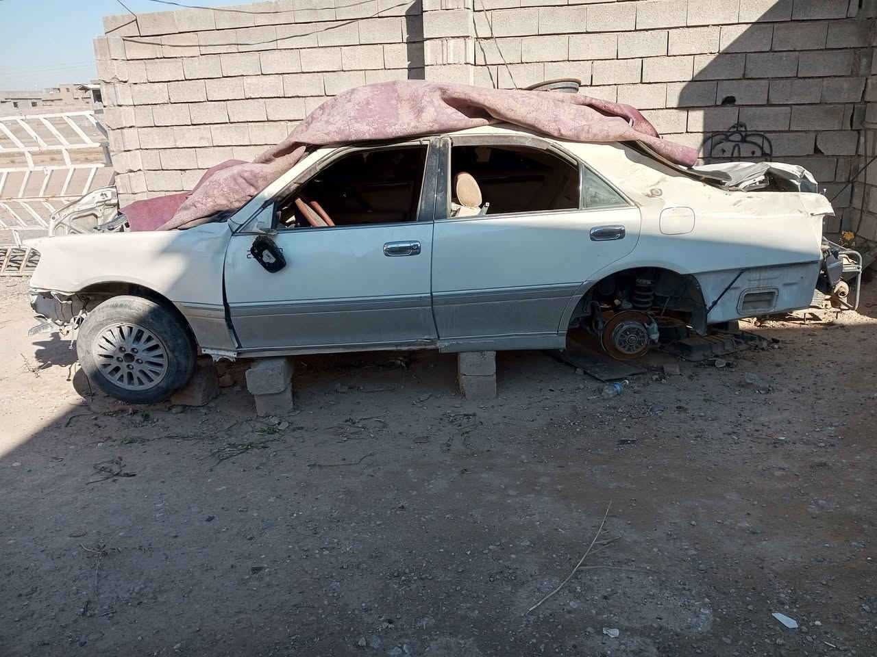 سلام عليكم ملكه ادوات مگلوبه گير ومحرك جديد شرط الفحص السعر 18مكان العلم،،***********6
