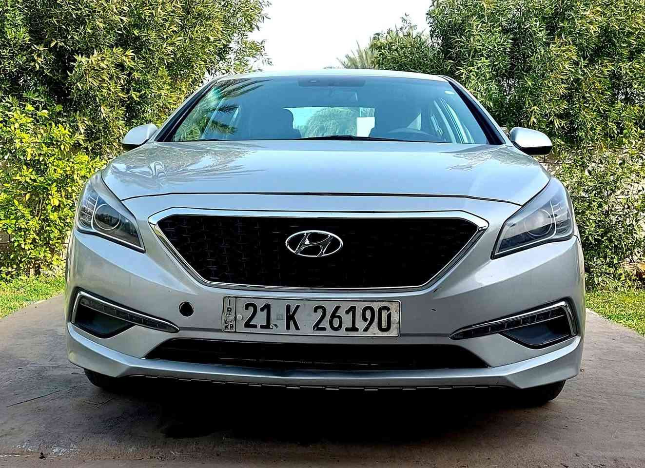 السلام عليكم للبيع سوناتا ٢٠١٧ السياره جديده جدا ماناقصها اي شي الضرر جاملغ وبنيد بدون شواصي رقم سليمانيه عدنا وكاله للتحويل كير محرك تبريد حداديه تخم تاير مظبوط الشراي يتصل العنوان بابل جبله
السعر 120 ورقه 
للاتصال/***********
            /***********
