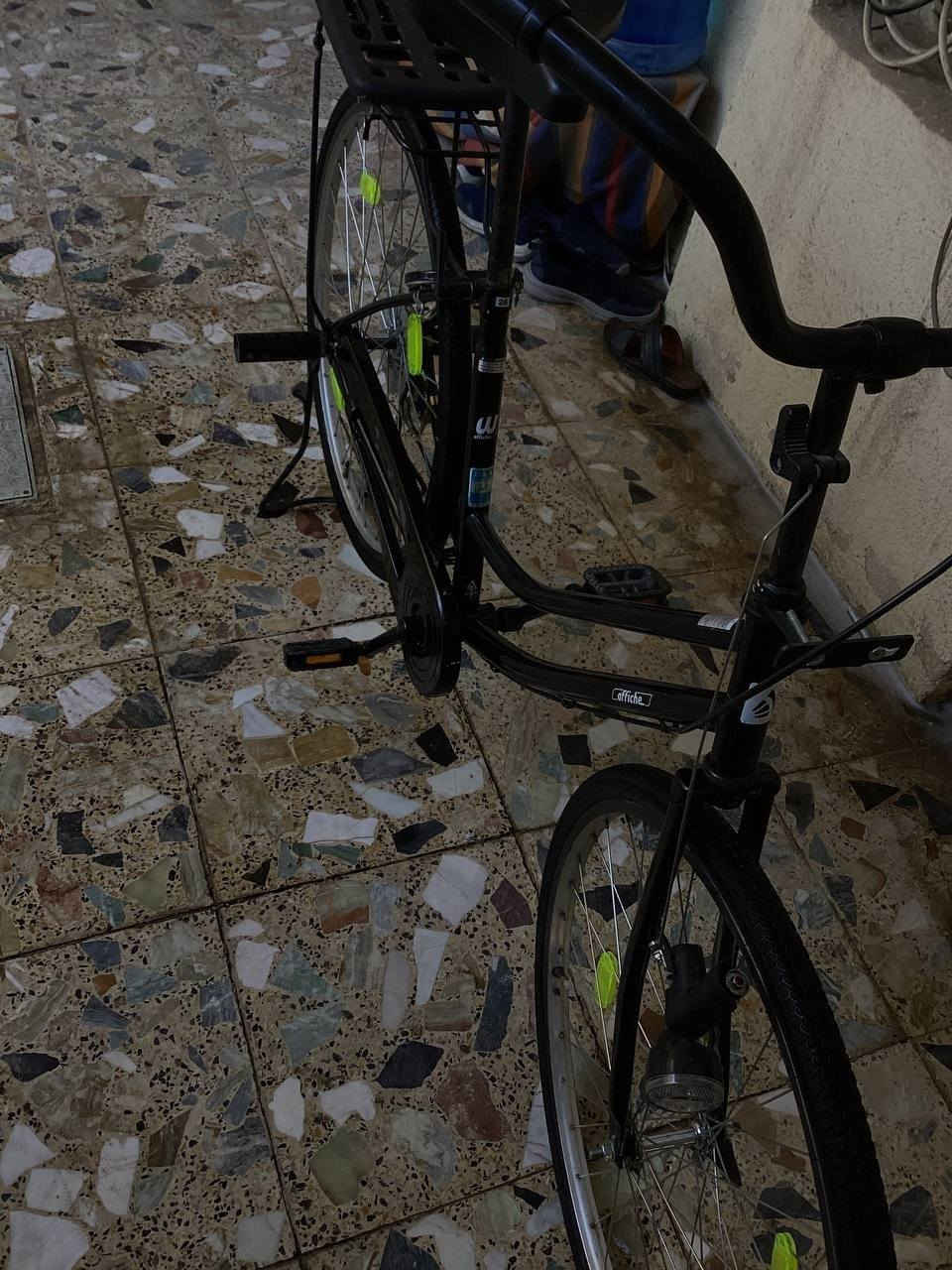 سلام عليكم سعر  150 لبيع امروس بسكل حاوي بسكل بخفت الريش نضفت100 مكاني نجف


**إذا كنت صاحب هذا الإعلان وتريد حذفه لأي سبب، رجاءا أرسل رسالة إلى الدعم الفني**