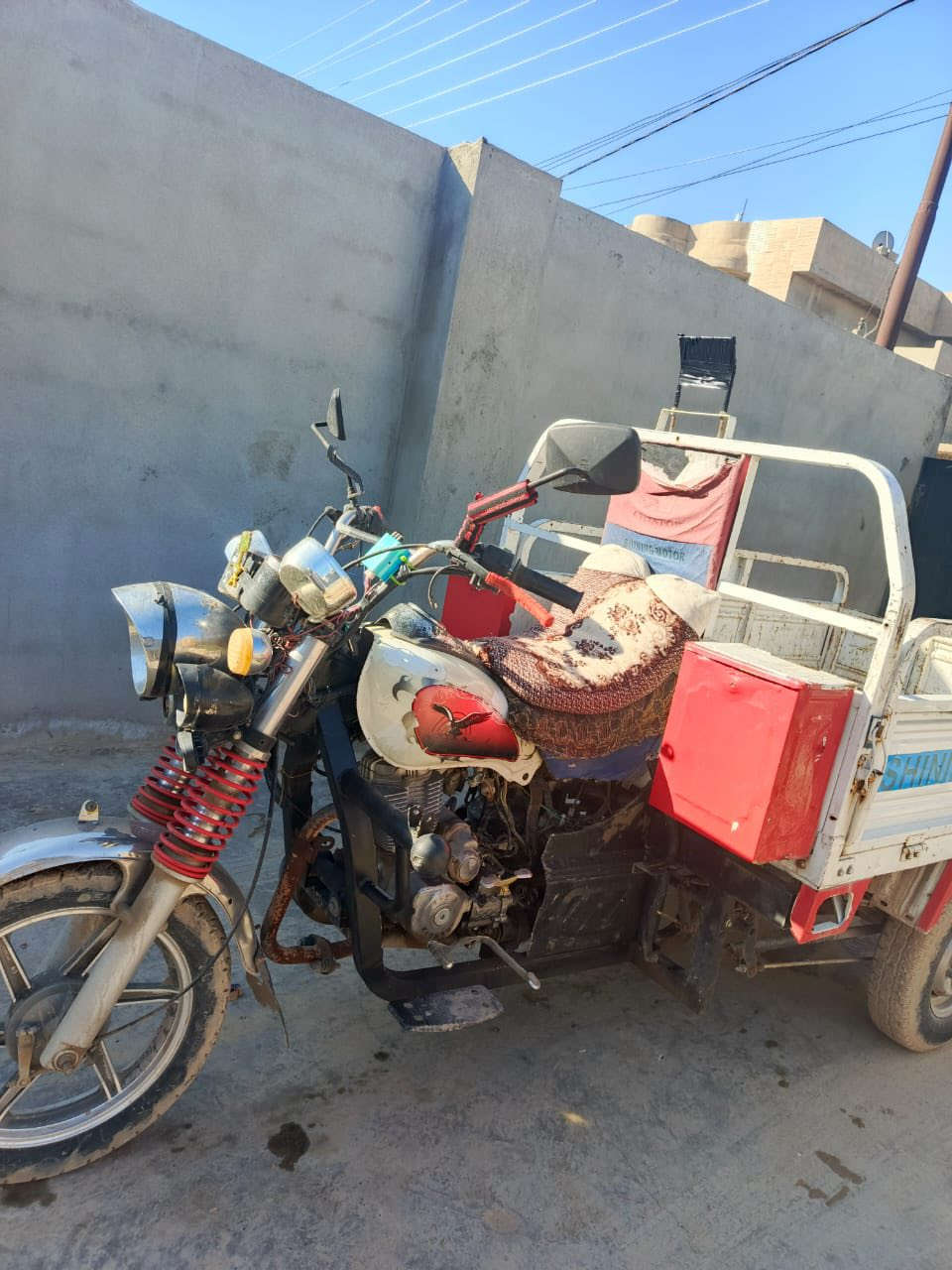 سلام عليكم ستوته للبيع موديل 2020 ستوته نضيف حسب كهربائيات شغله كله شرط ركبه شرط ستوته حلو و نضيف السعر مليون 250 و بيه مجال للطيبين رقم الهاتف ***********
