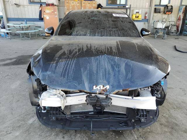 سلام عليكم اخوان KIA K5 Gt-Line سياره فول عدا البنوراما لون اسود موديل 2026 لون اسود داخل احمر  موعد الوصل شهر ونص إلى شهرين تكدر دخلها أربيل وتكدر ادخلها كتاب الشهداء بغداد شنو تريد موجود  سعرها مناسب ماشيه 2000mil سياره جدا حلوه إذا تحب تستفسر أكثر اتصل علمود اشرحلك إذا حره واذا شهداء واني الممنون❤️

لاستفسار ***********
