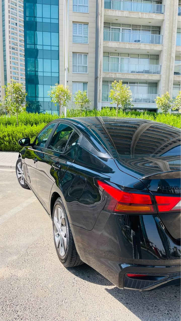 Nissan Altima 2022
ڕەنگی ڕەشی ملوکی- کلین
بێ بۆیاغ بێ لێدران بێ ئێرباگ 
165000 km ڕۆیشتوە
گێر مەکینە کارەباییات تەقە و ڕەقە و بەناوکردن بەشەرت
سەنەوی تا 2028 فحس هەززە هەمووی نوێیە 
2,700,000 غرامەی لەسەرە دوای مامەڵە وەری دەگریەوە
مەکینە 2.5. 4 پستۆن
کامێرە & حساس & ئۆتۆستۆپ&شغال & بصمة& كشن جلد….
سەیارەکە تا بڵێی پاک و جوان ماوەتەوە و بێ مەسروفە
نرخی 14900$ و مەجالێکی کەم
لە هەولێرم
***********
نيسان التيما موديل ٢٠٢٢
لون اسود ملوكي 
بدون صبغ بدون ارباك كلش سليم
ماشية ١٦٥٠٠٠ كم
سنوي هزة فحص جديد حتا ٢٠٢٨ 
٢,٧٠٠,٠٠٠ الف بها غرامة و رجع لك بعد معاملة 
محرك ٢.٥ و ٤ سلندر

کامێرە & حساس & ئۆتۆستۆپ&شغال & بصمة& كشن جلد….

سيارة كلش نظيف ب داخل و خارجي ما بي دينار مصرف سعر 14900$ مجال قليل
للاستفسار *********** مكان سيارة اربيل أربيل, العراق

