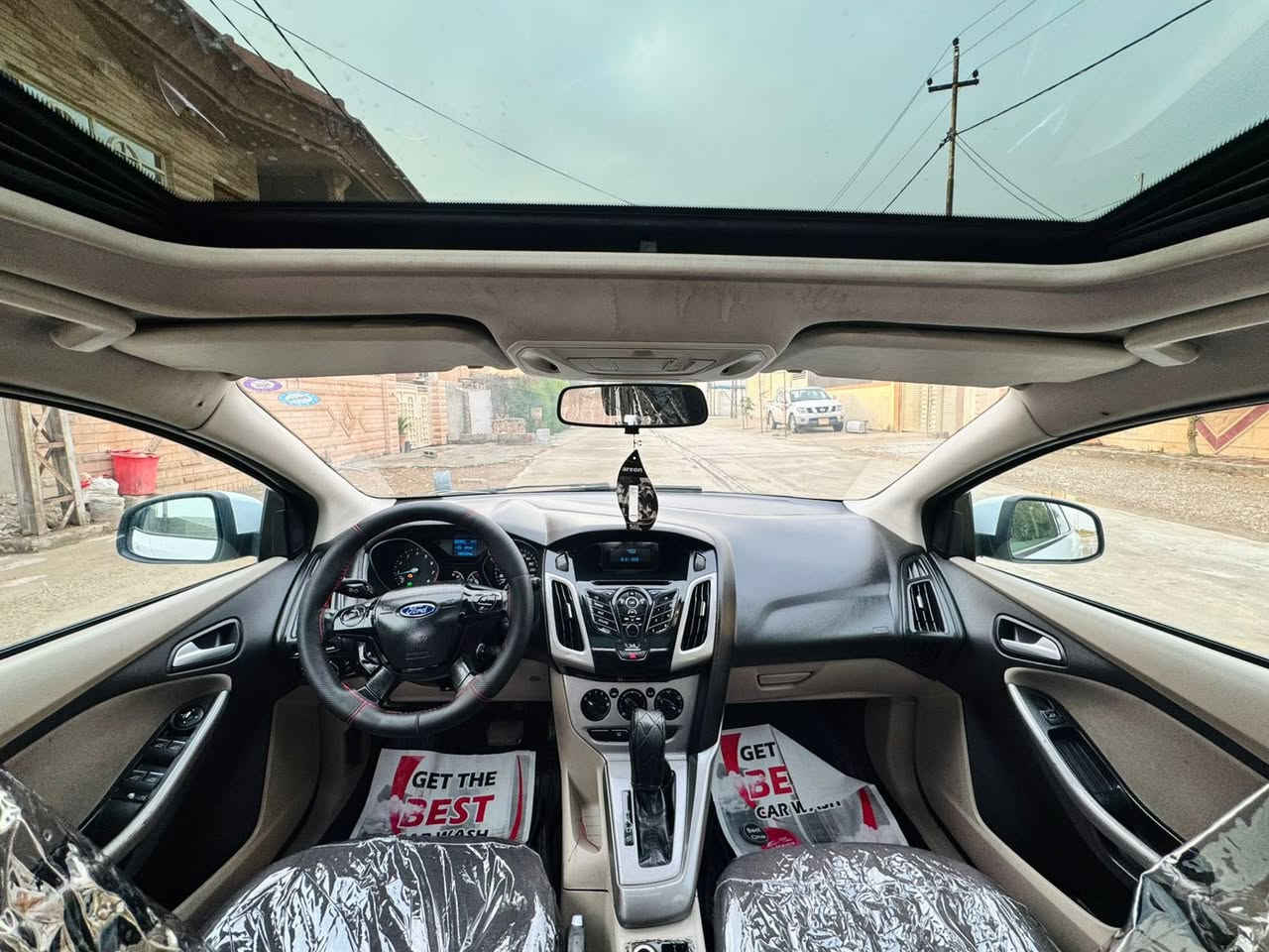 السلام عليكم
فورد فوكس موديل 2013 
خليجي شركه نيڤا كفاله عامه 
#السعر ( 94 ) $ ورقه
للاتصال***********
سيارة بدون صبغ بدون تبديل بدون ظرب
ابشرط هاي السونار 
سقف اسلايت ( الفتحه )
ماشيه 140 الف كيلو
محرك 4 سلندر بدون تيربو المرغوب 
دواخل عسلي جديد
كير محرك بشرط ممفتوح منه برغي
كشنات مخمل جديد
تبريد شغال 
تدفئه شغال
تحكم استيرن
فوليون 
تحديد سرعه 
شفتات استيرن
اشاره بالمري 
لايتات زنون    
طخم تايرات جديده
5 ويل كب بلاد
شرط تحويل و غرامه 
رقم سليمانيه جديد 
 سنويه  لحد 2029
عنوان ديالي خانقين
