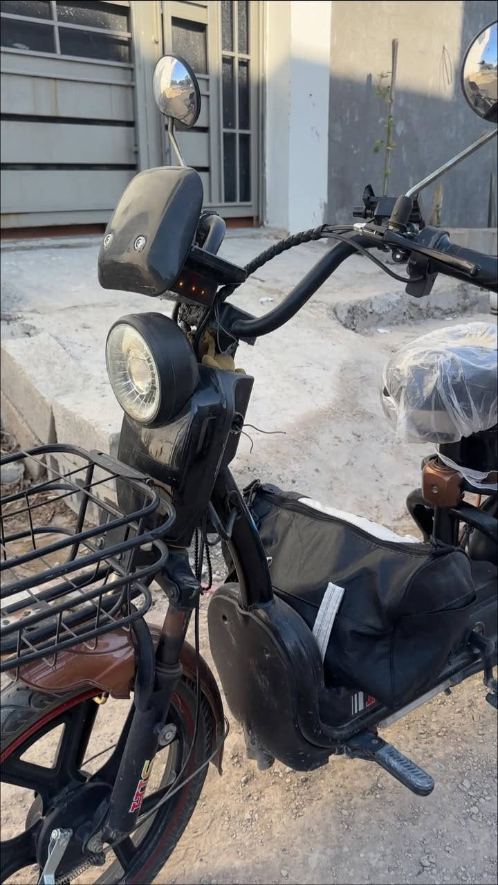 بايسكل شحن للبيع موديل ٢٠٢٤
سعر ٣٥٠ وبي مجال مكان ديالى بعقوبة


**إذا كنت صاحب هذا الإعلان وتريد حذفه لأي سبب، رجاءا أرسل رسالة إلى الدعم الفني**